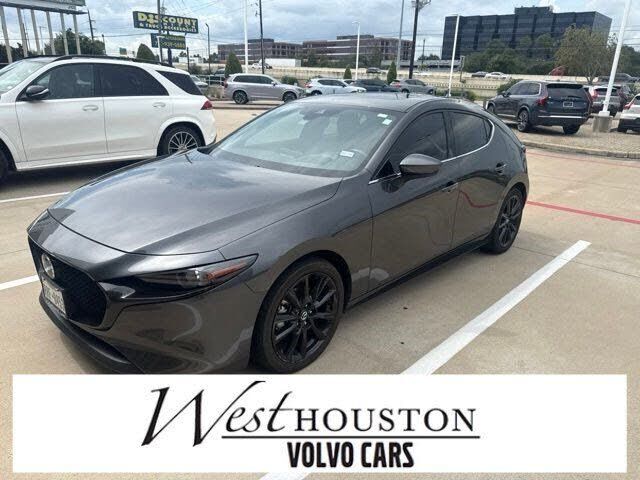 2022 MAZDA Mazda3