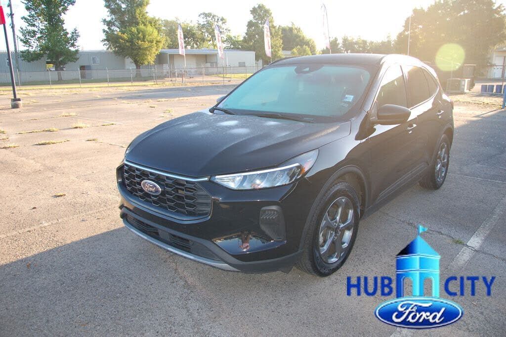 2025 FORD Escape
