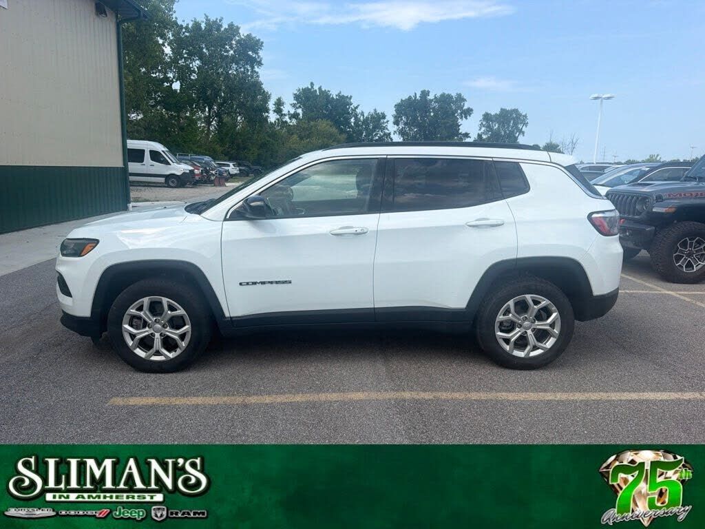 2024 JEEP Compass