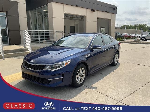 2017 KIA Optima