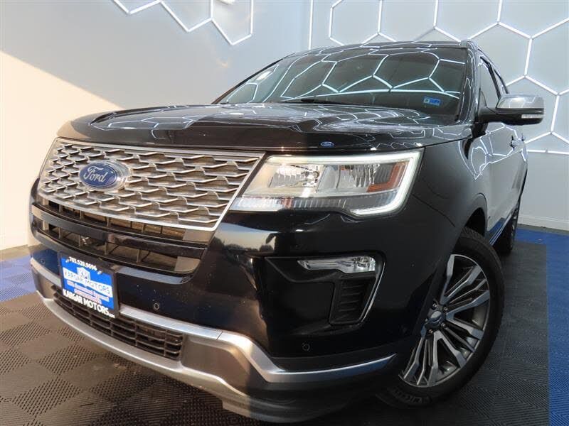 2019 FORD Explorer