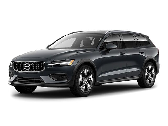 2022 VOLVO V60CC