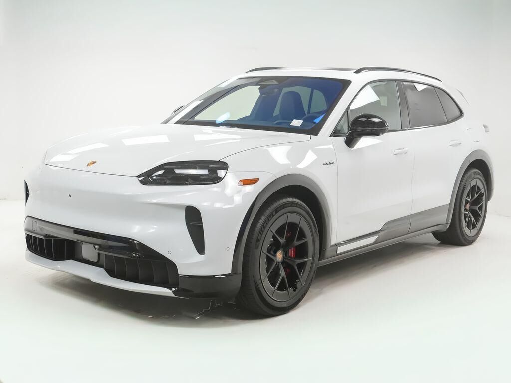 2026 PORSCHE Cayenne
