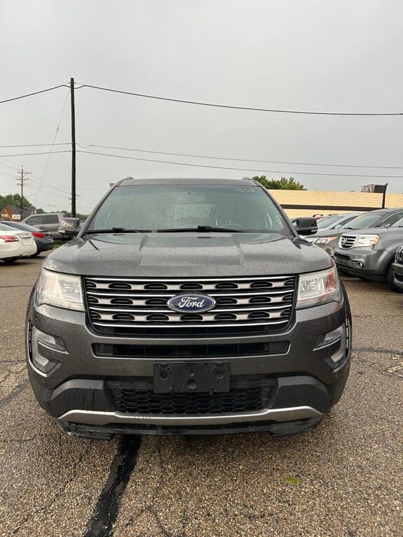 2016 FORD Explorer