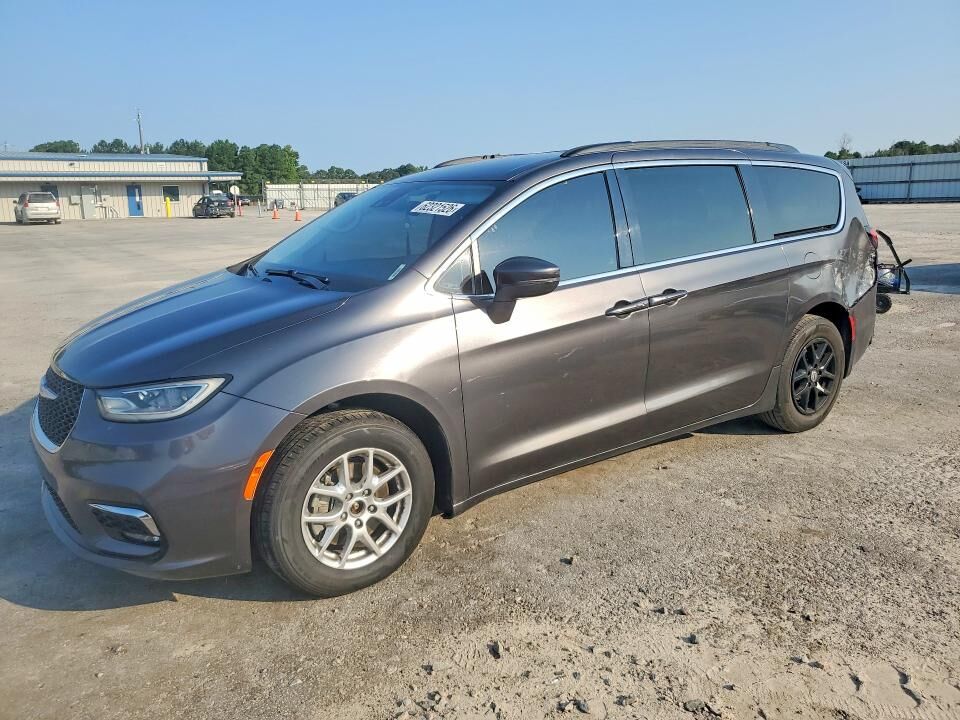 2022 CHRYSLER Pacifica