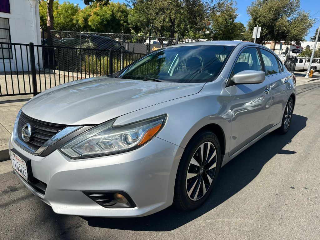 2017 NISSAN Altima