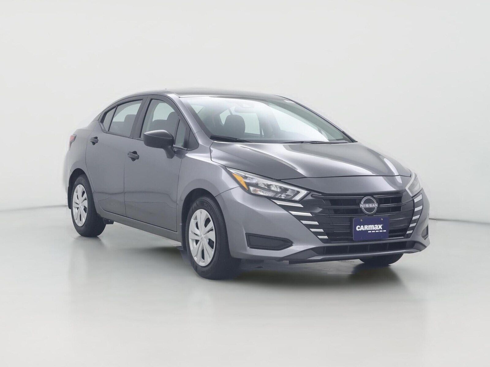 2025 NISSAN Versa