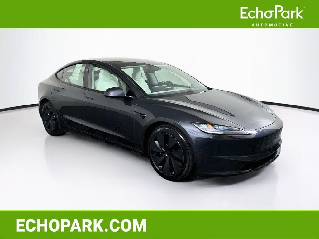2025 TESLA Model 3