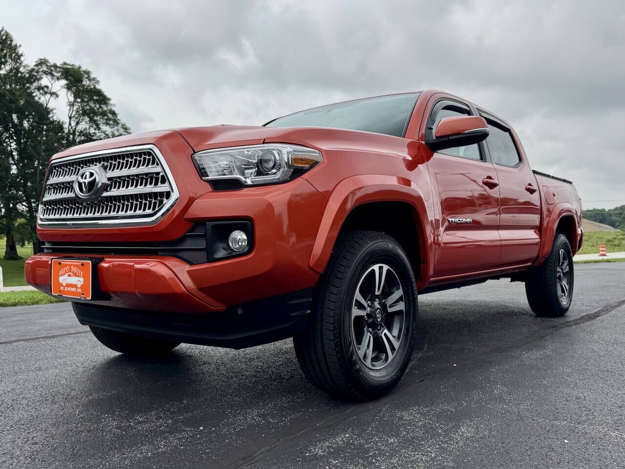 2016 TOYOTA Tacoma