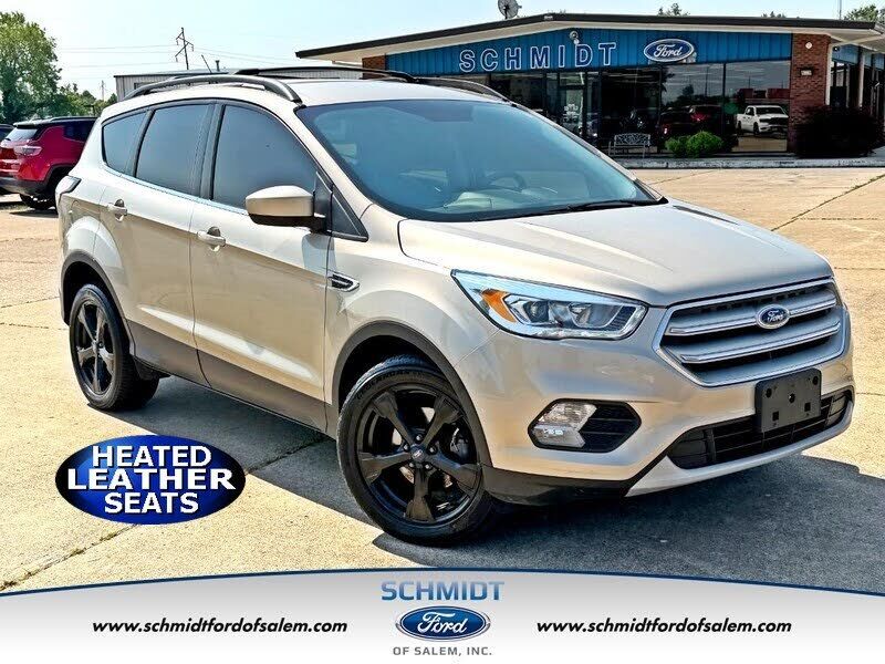 2017 FORD Escape