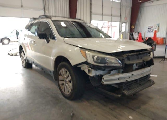 2017 SUBARU Outback