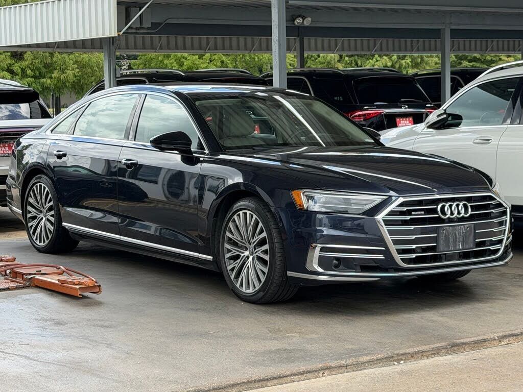 2019 AUDI A8