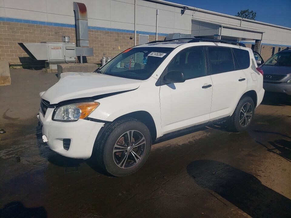 2011 TOYOTA RAV4