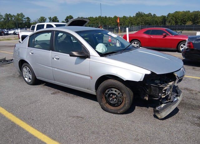 2004 SATURN Ion
