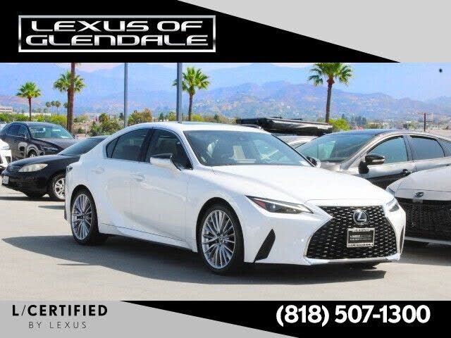2023 LEXUS IS