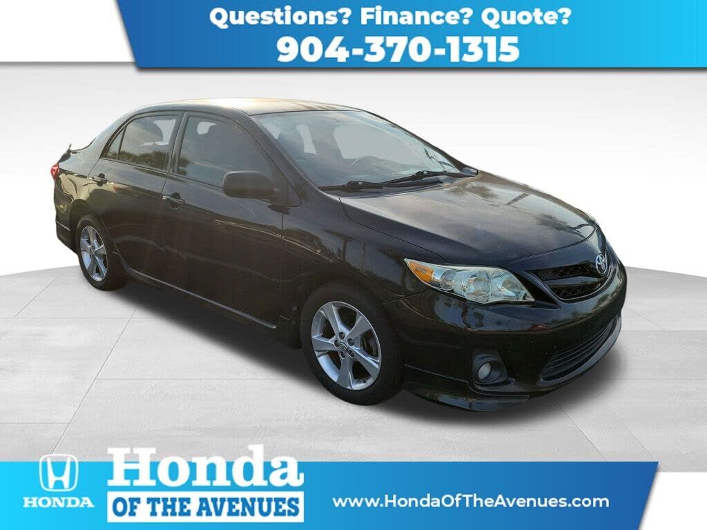 2011 TOYOTA Corolla