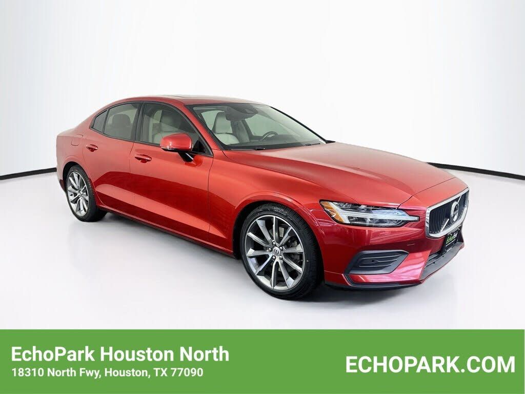 2019 VOLVO S60