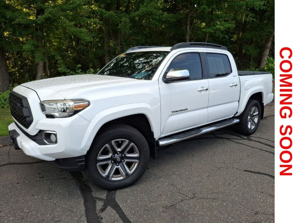 2016 TOYOTA Tacoma