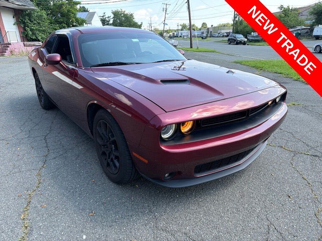 2017 DODGE Challenger