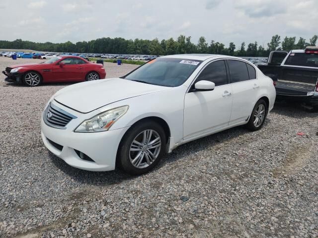 2011 INFINITI G37