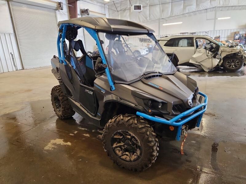 2020 CAN-AM Commander