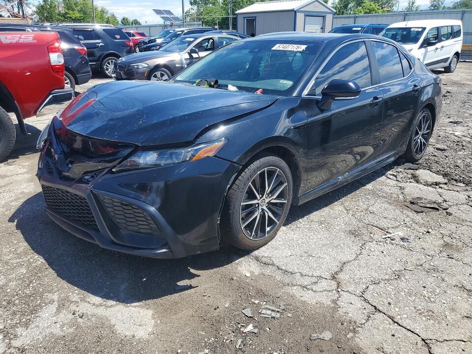 2022 TOYOTA Camry