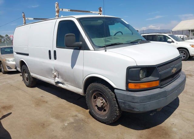 2012 CHEVROLET Express