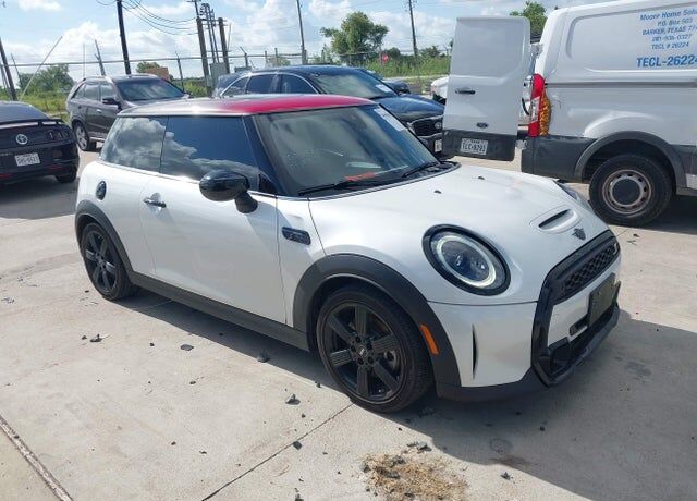 2024 MINI Hardtop