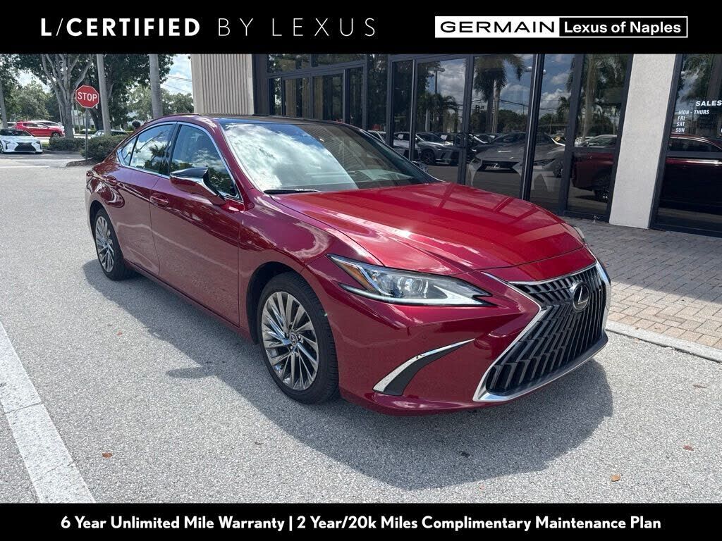 2025 LEXUS ES