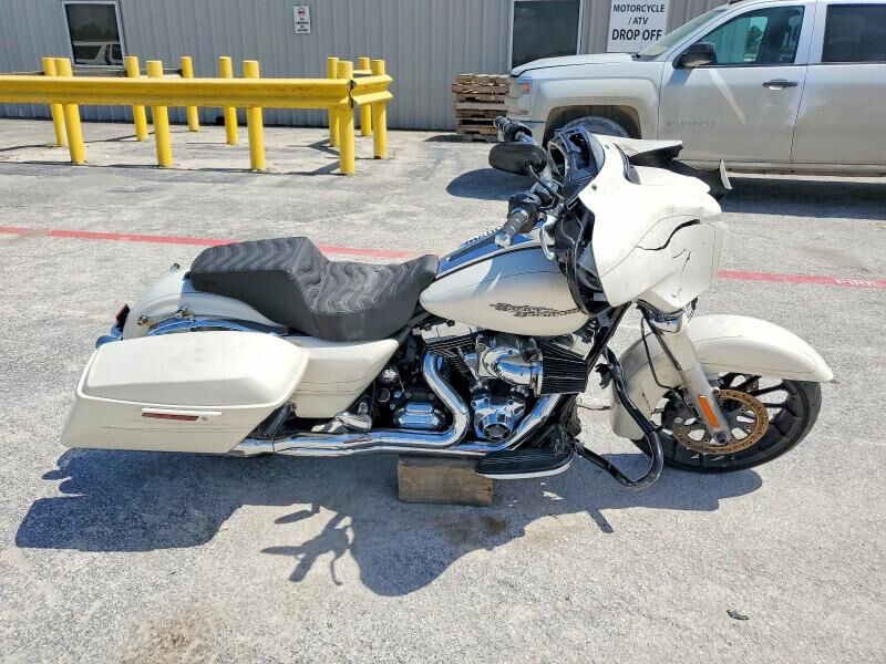 2015 HARLEY DAVIDSON Street Glide Special