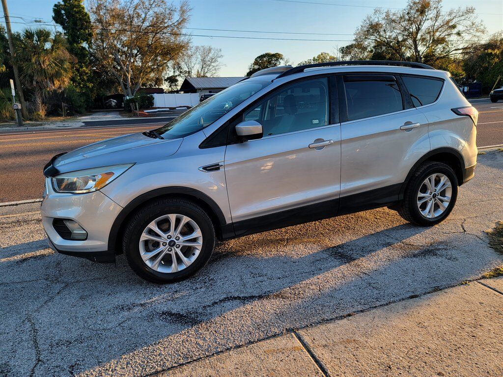 2018 FORD Escape