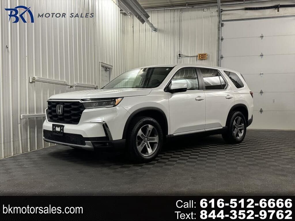 2023 HONDA Pilot