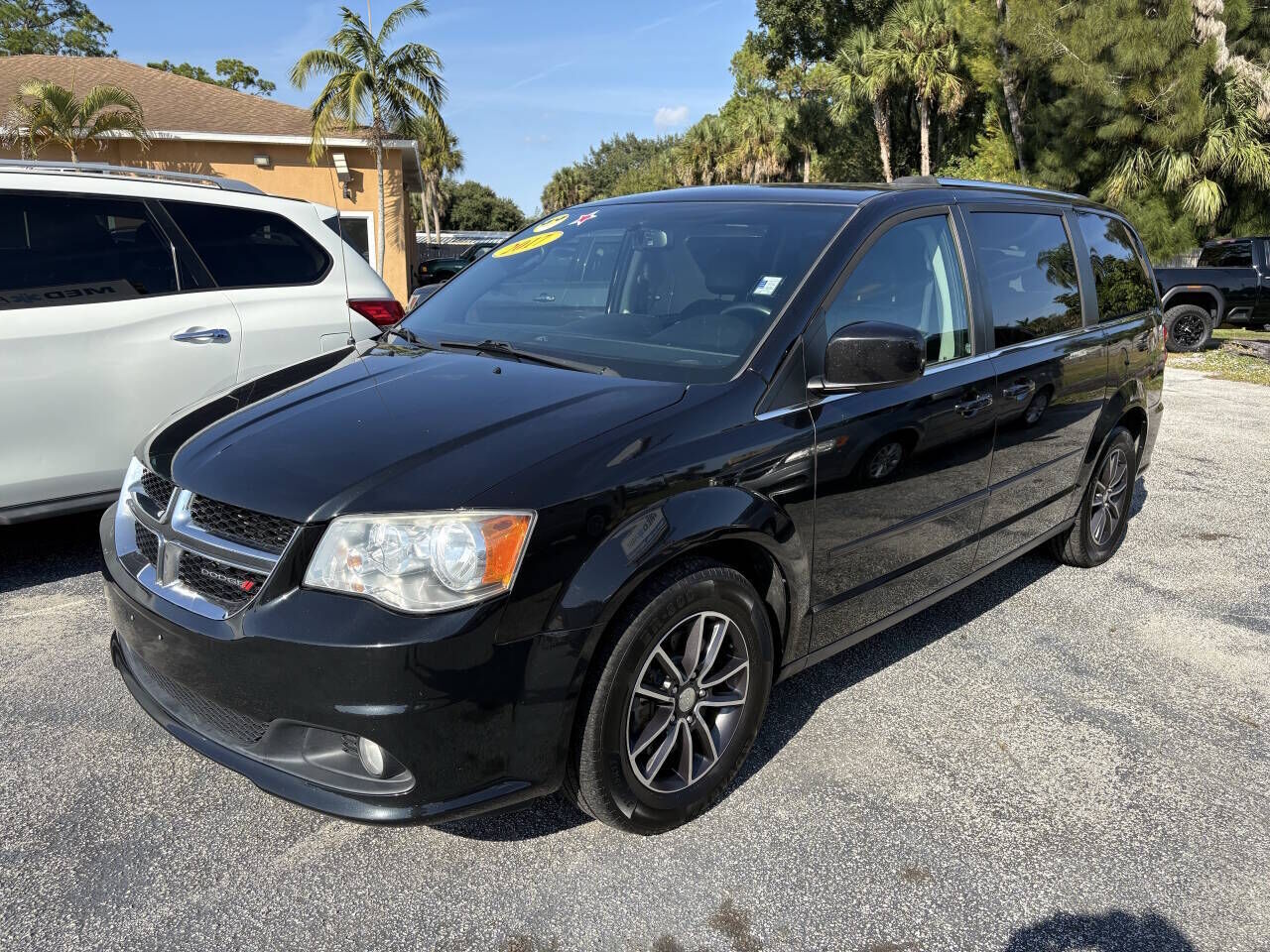 2017 DODGE Grand Caravan