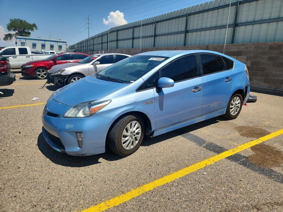 2014 TOYOTA Prius