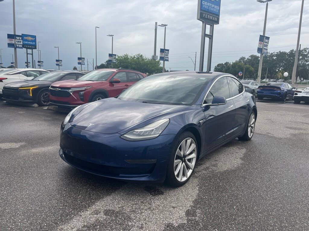 2018 TESLA Model 3