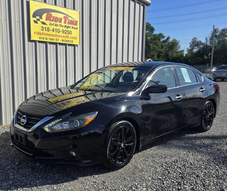 2017 NISSAN Altima