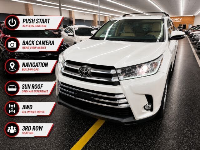 2017 TOYOTA Highlander