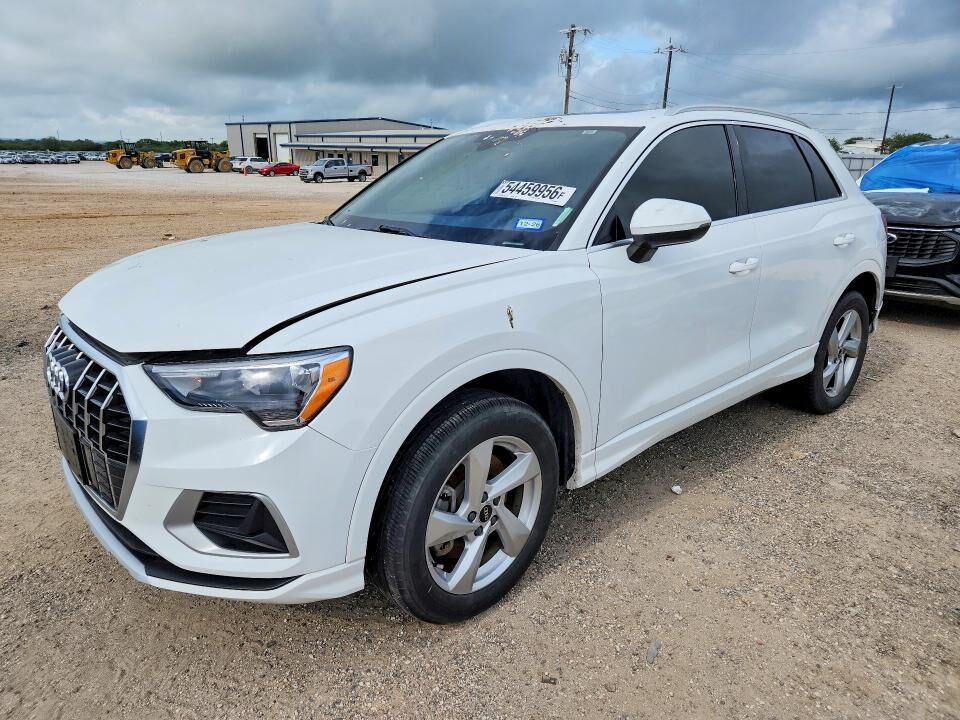 2021 AUDI Q3
