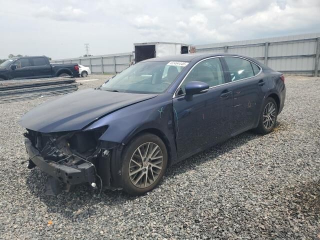 2016 LEXUS ES