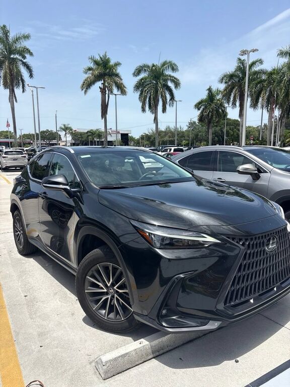 2022 LEXUS NX