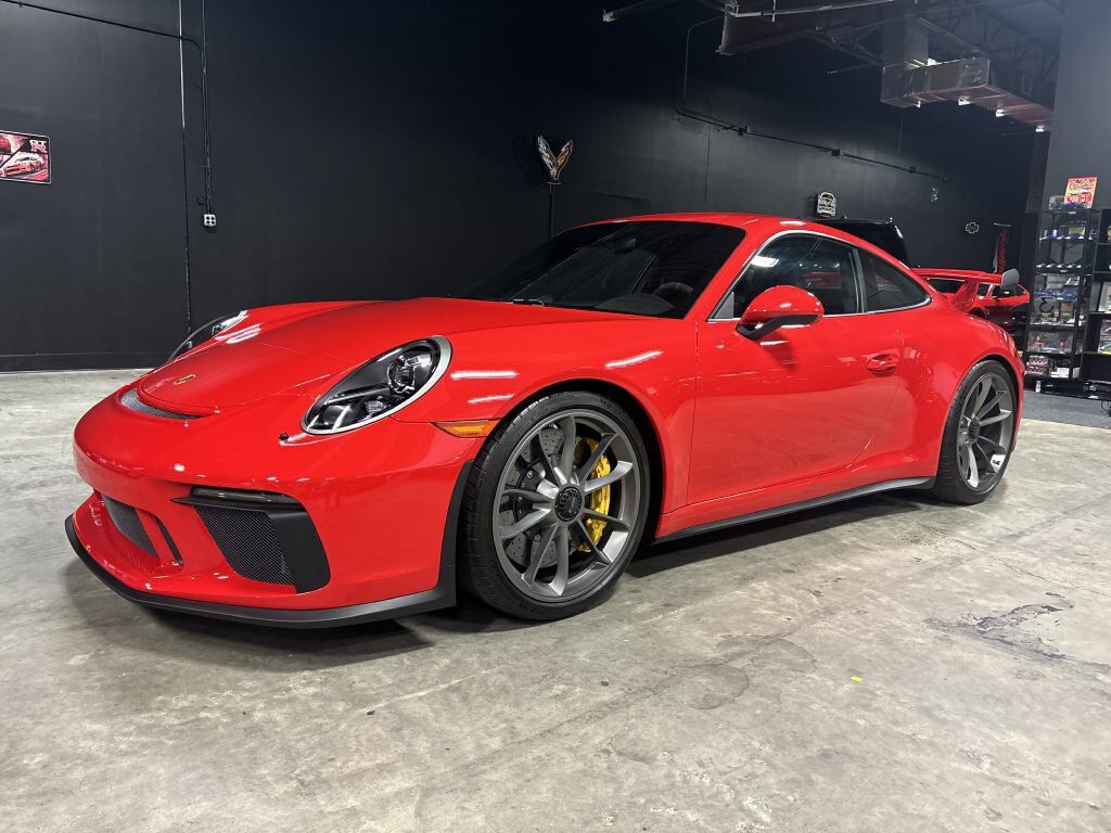 2018 PORSCHE 911