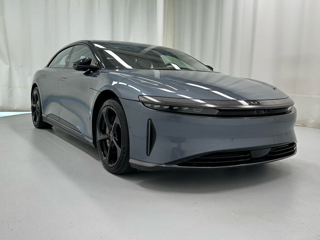 2025 LUCID Air