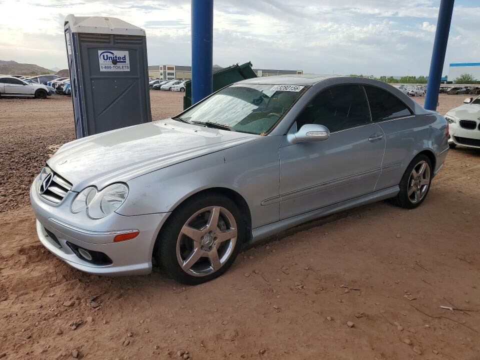 2005 MERCEDES-BENZ CLK-Class