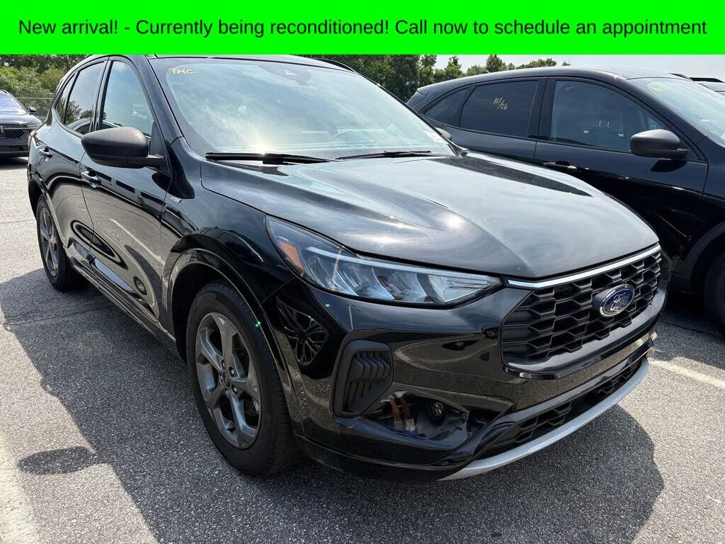 2024 FORD Escape