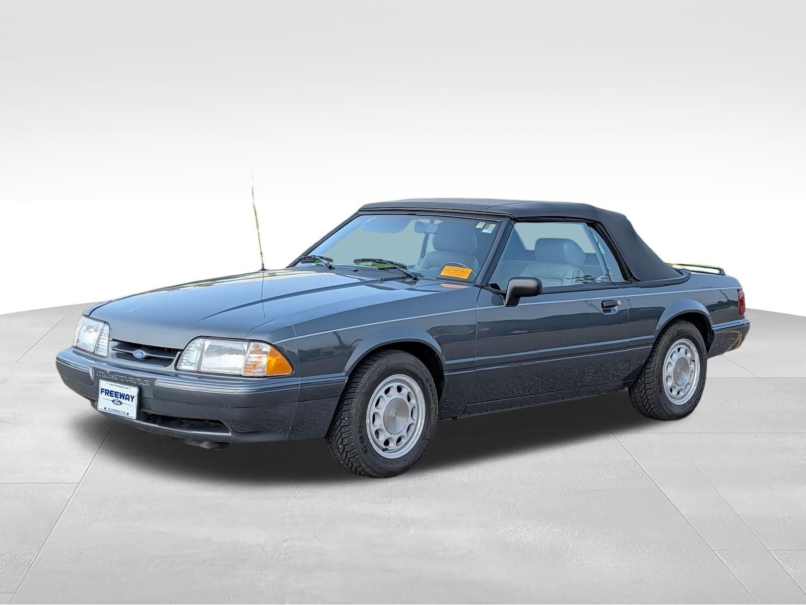 1989 FORD Mustang