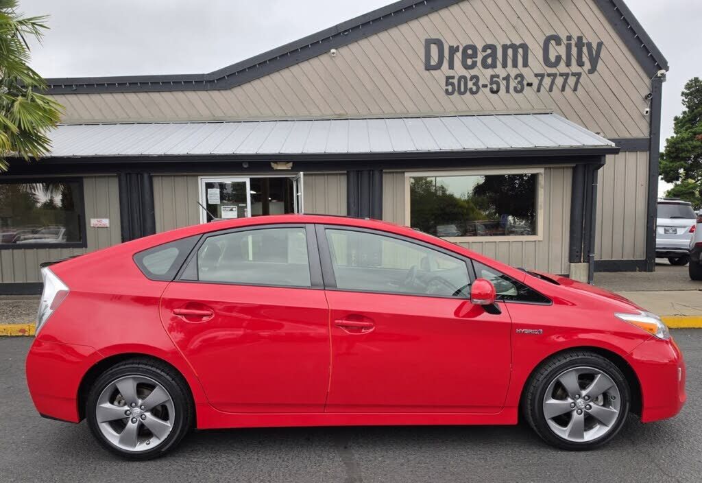 2015 TOYOTA PRIUS