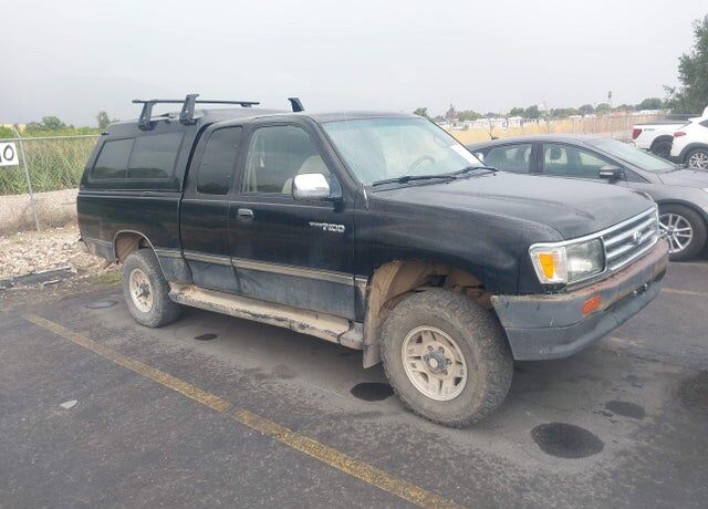 1996 TOYOTA T100