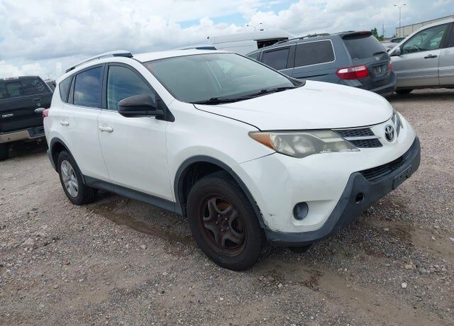 2015 TOYOTA RAV4