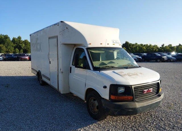 2017 GMC Savana