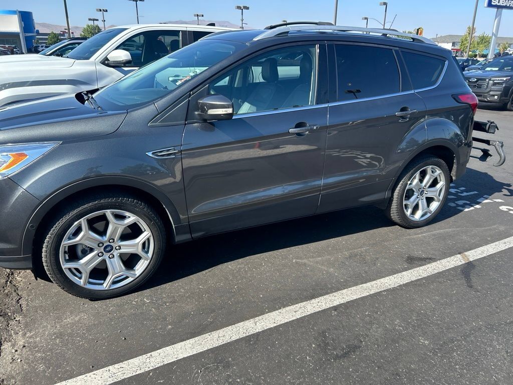 2019 FORD Escape